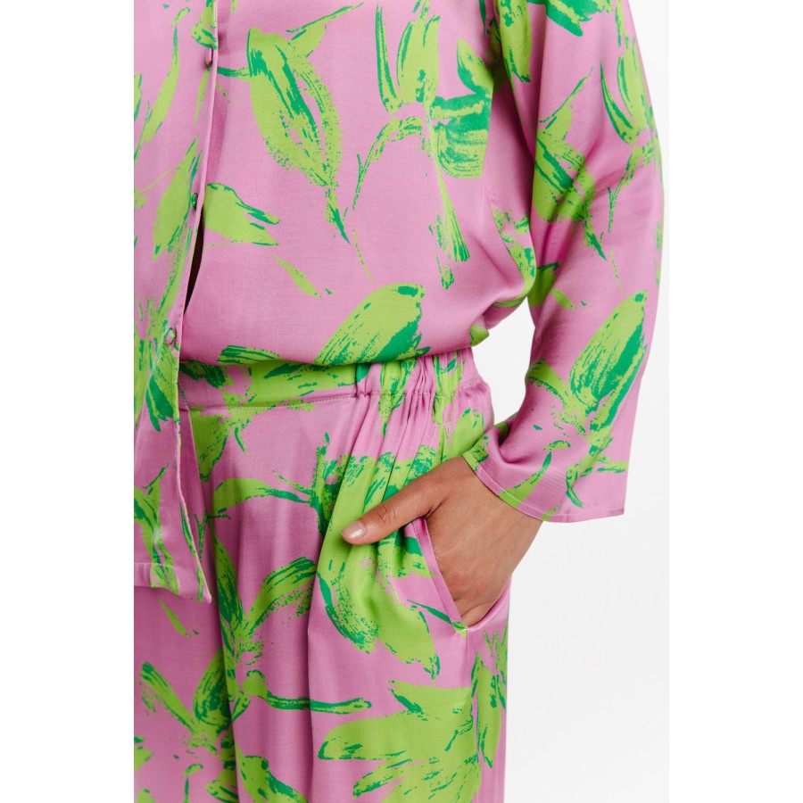 Conjunto de dormir en viscosa con estampado rosa